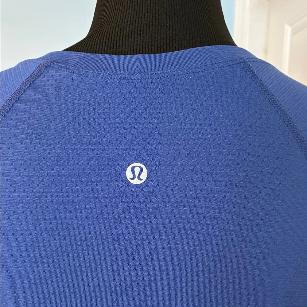 Lululemon Long Sleeve Blue Rulu Run Swiftly 4 - Picture 2 of 4
